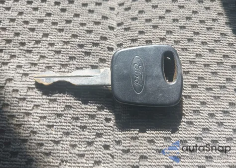 2001 Ford F-150 Lariat/Xl/Xlt from USA, damaged, VIN 1FTPX18L51NA12146